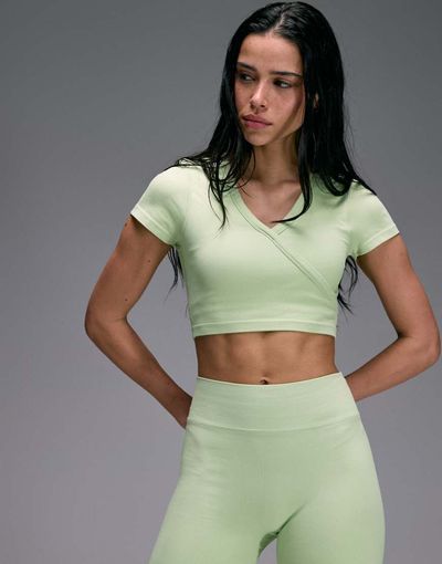 4505 4505 seamless baby rib wrap front short sleeve top in pastel lime-Green