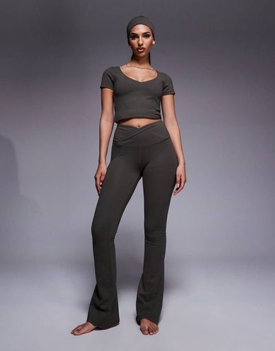 4505 4505 slim kick leggings with wrap waist in soft touch fabric in dark olive-Green