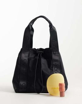 4505 4505 woven adjustable drawstring bucket bag with external pocket in black