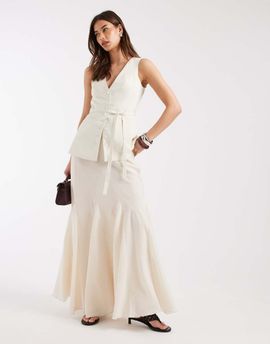 4th & Reckless 4th & Reckless fishtail hem maxi skirt in cream - part of a set-White