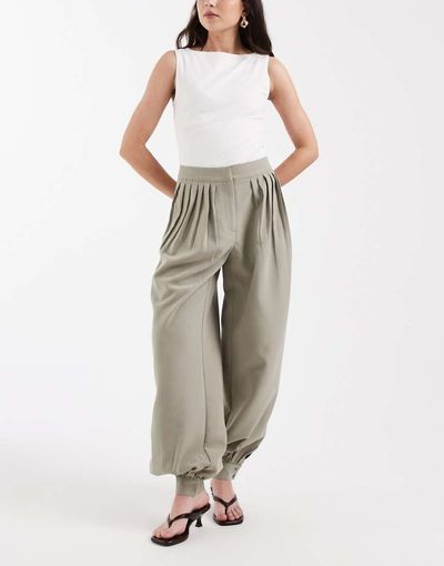 4th & Reckless 4th & Reckless tailored pleated front balloon leg pants in sage green