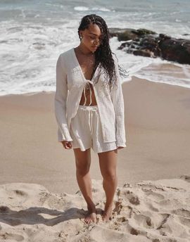 4th & Reckless 4th & Reckless x Loz Vassallo lanai crinkle linen look beach shorts in white -set
