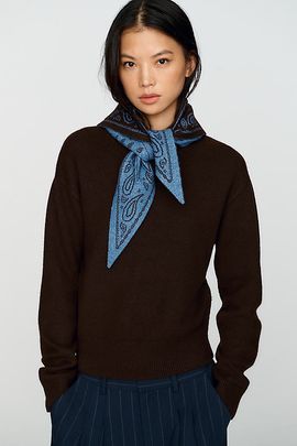 525 Pullover Sweater with Scarf