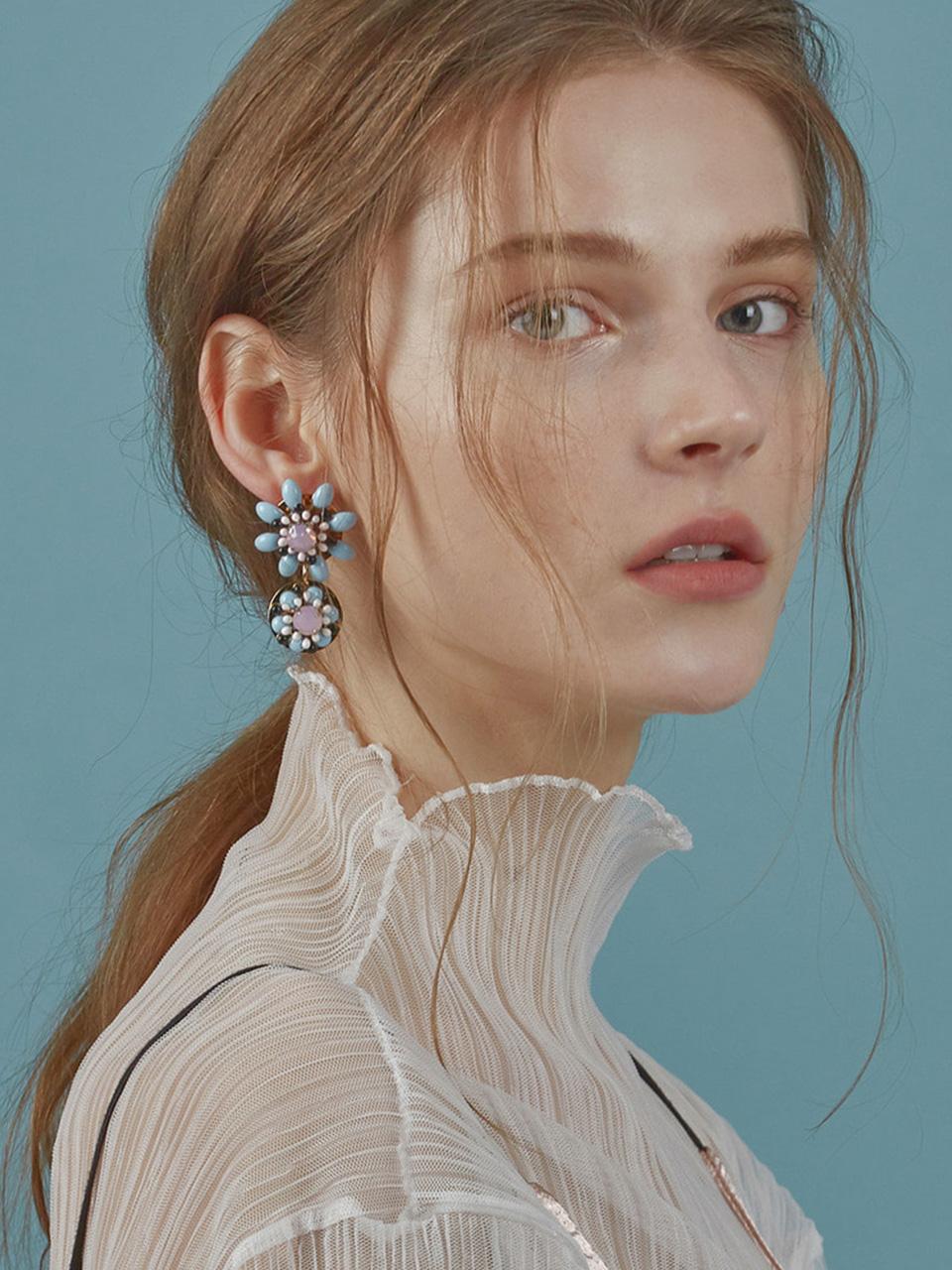 803STUDIO Flower Garden Earring Blue