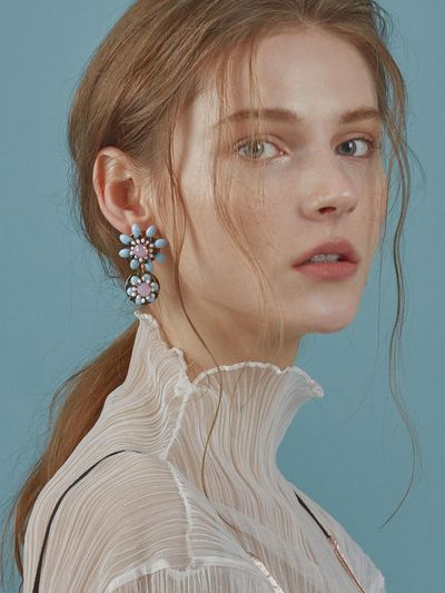 803STUDIO Flower Garden Earring Blue