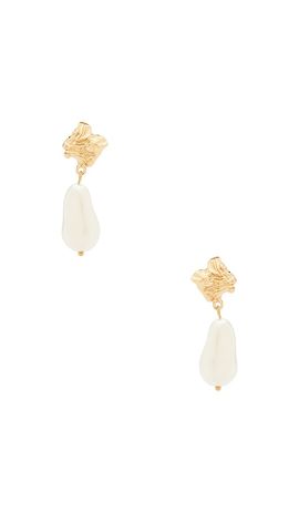 8 Other Reasons 8 Other Reasons Pearl Point Earrings