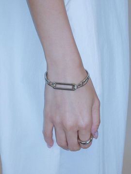 A BIT MOR Chain Link Bracelet