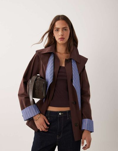 Abercrombie & Fitch Abercrombie & Fitch a line cropped trench coat with scarf detail in brown