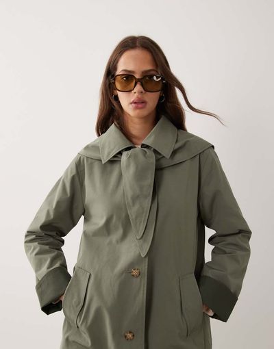 Abercrombie & Fitch Abercrombie & Fitch a line cropped trench coat with scarf detail in khaki-Green