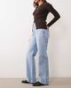 Abercrombie & Fitch Abercrombie & Fitch Curve Love 90s relaxed straight leg jeans in light blue wash - 3