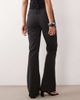 Abercrombie & Fitch Abercrombie & Fitch Curve Love high rise flared trouser in black - 3