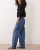 Abercrombie & Fitch Abercrombie & Fitch Curve Love high rise loose fit jeans in vintage blue wash - 2