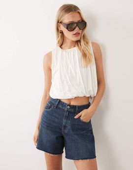 Abercrombie & Fitch Abercrombie & Fitch Curve Love loose denim short with frayed hem in dark blue wash