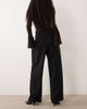 Abercrombie & Fitch Abercrombie & Fitch Curve Love Sloane high rise wide leg pants with belt in black - 3