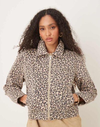 Abercrombie & Fitch Abercrombie & Fitch denim front zip workwear jacket in leopard print-Multi
