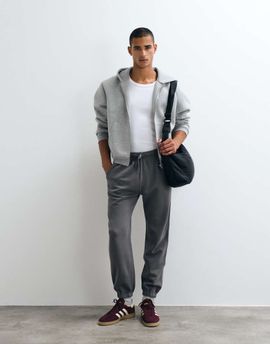 Abercrombie & Fitch Abercrombie & Fitch essential cuffed sweatpants in gray