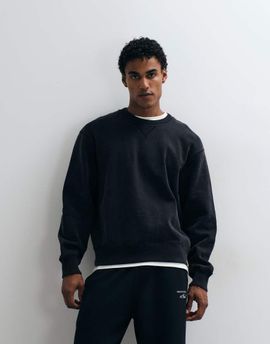 Abercrombie & Fitch Abercrombie & Fitch heavyweight crew neck sweatshirt in washed black