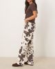 Abercrombie & Fitch Abercrombie & Fitch high rise 90s relaxed jeans in cow print-Multi - 3