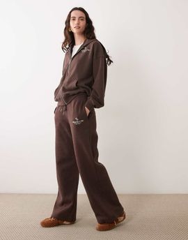 Abercrombie & Fitch Abercrombie & Fitch high rise wide leg sweatpants in brown - part of a set