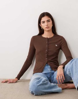 Abercrombie & Fitch Abercrombie & Fitch icon logo rib knit button up top in brown