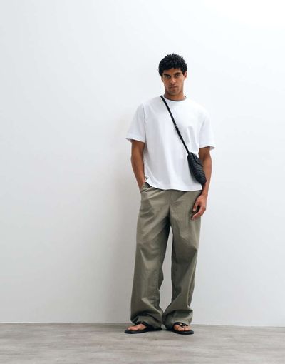 Abercrombie & Fitch Abercrombie & Fitch premium heavyweight T-shirt in white