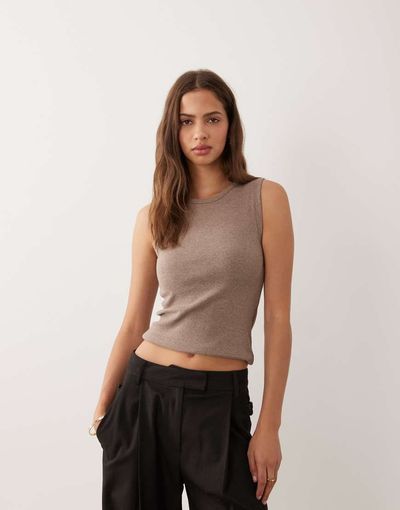 Abercrombie & Fitch Abercrombie & Fitch ribbed tank top with built in bra in oatmeal-Neutral