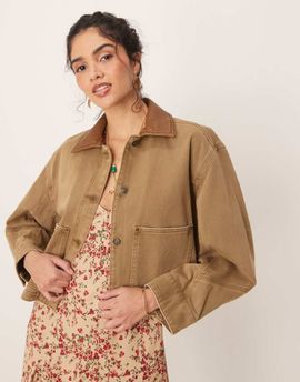 Abercrombie & Fitch Abercrombie & Fitch short workwear denim jacket in beige-Neutral