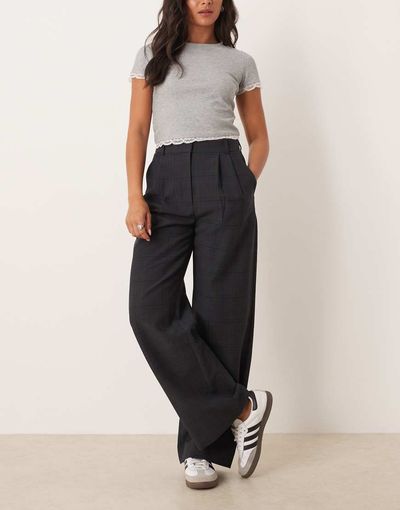 Abercrombie & Fitch Abercrombie & Fitch ultra high rise sloane wide leg pants in micro plaid black