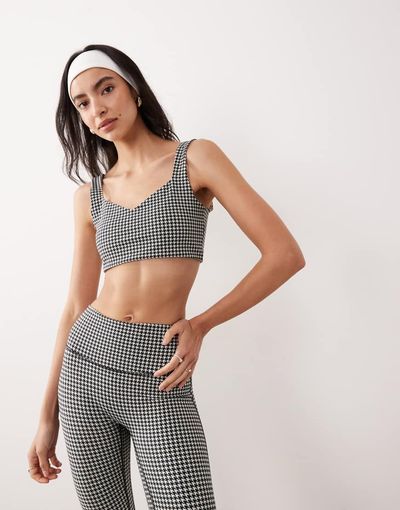 Abercrombie & Fitch Abercrombie & Fitch YPB sweetheart neckline sports bra in black houndstooth - part of a set