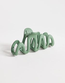 Accessorize Accessorize extra large matte wiggle hair claw clip in green