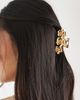 Accessorize Accessorize metal floral hair claw clip in gold tone - 2