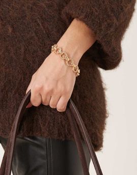 Accessorize Accessorize textured tbar chain bracelet in gold