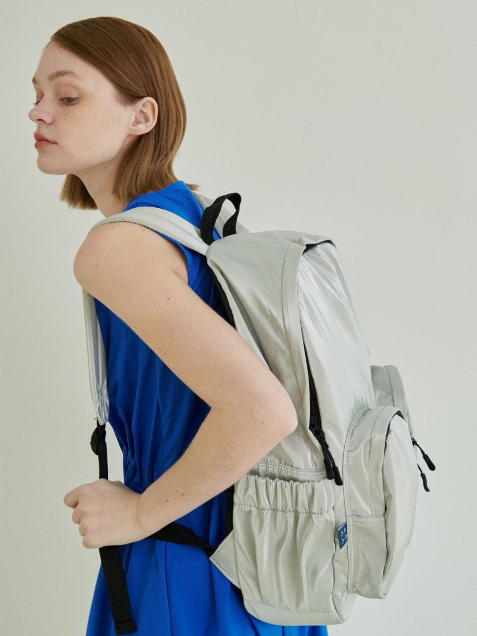 ACOC Multipocket Spacious Padded Backpack [Silver]