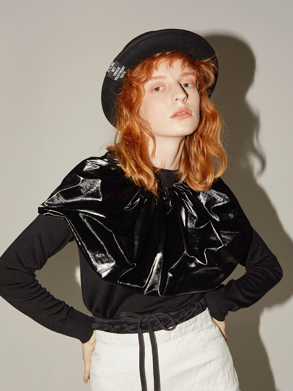 ACONTT Unique Volume Cape - BLACK