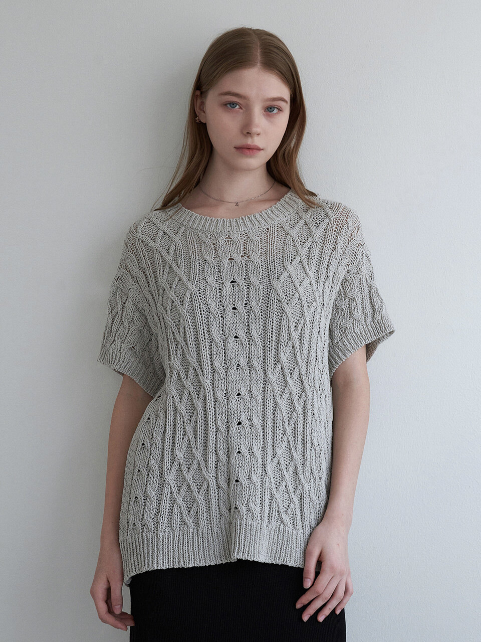 ADAUL Back Point Half Sleeve Knit Top_Gray