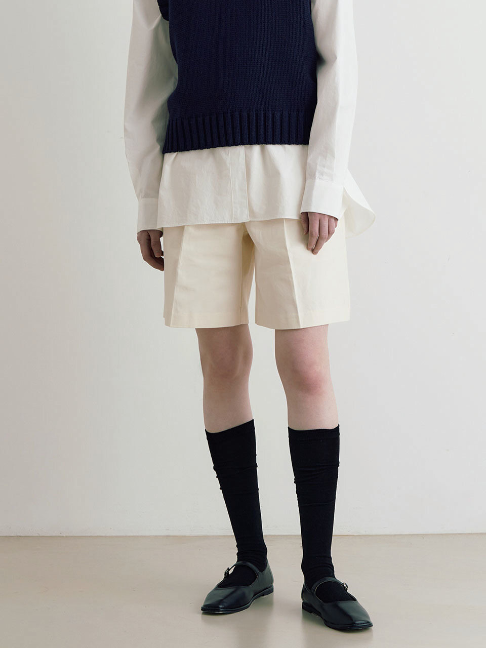 ADAUL Bermuda Pintuck Cotton Half Pants