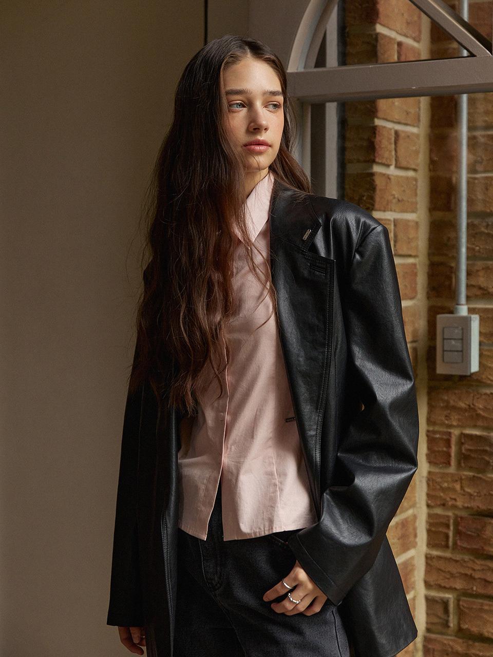 ADAUL Deep collar loose fit ad charm leather jacket