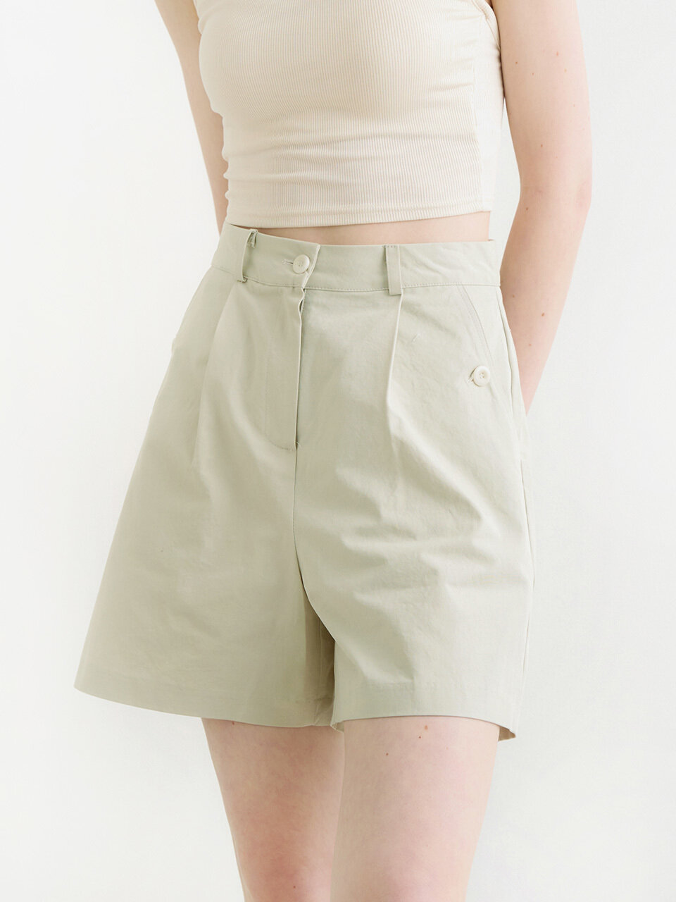 ADAUL Pocket Button Point Half Pants _Khaki Beige
