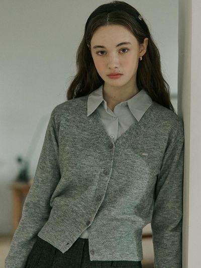 ADAUL Signature Soft V Neck Lightweight Wool Cardigan