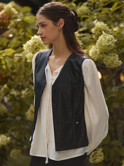 ADAUL Two pintuck hidden button leather vest - black
