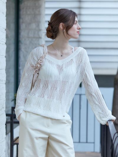 ADAUL V neck twist layered summer knit