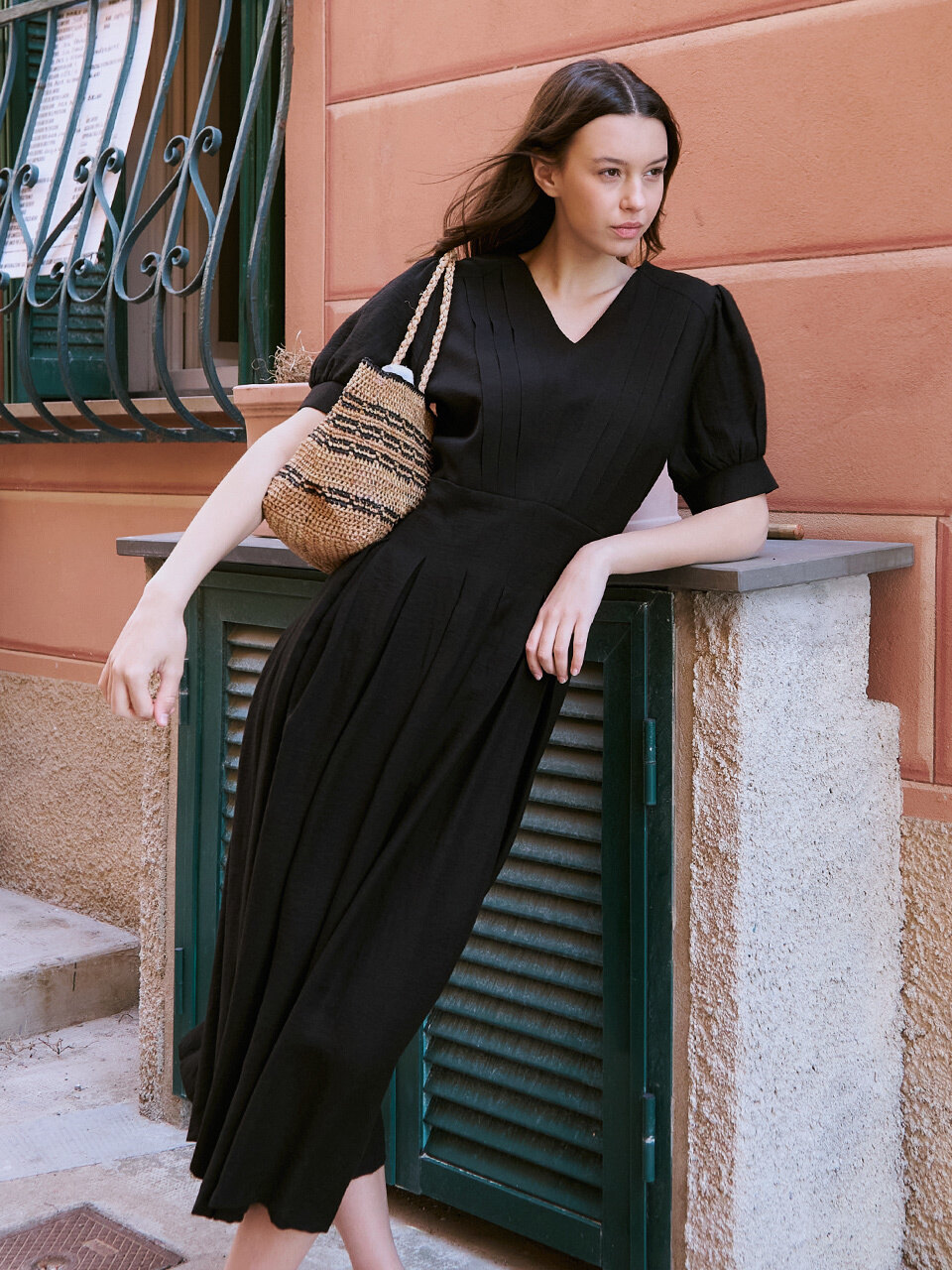 ADAUL Volume V Neck Dress_Black