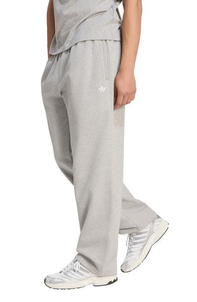 adidas adidas Trefoil Essentials Fleece Sweatpants