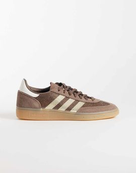adidas Originals adidas Originals Handball Spezial sneakers in brown diamante