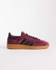 adidas Originals adidas Originals Handball Spezial sneakers in burgundy and black-Red - 1