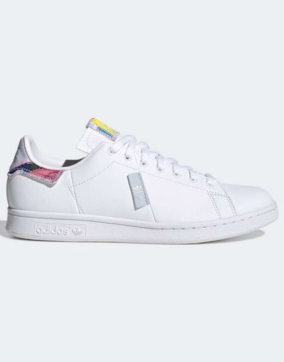 adidas Originals adidas Originals Stan Smith sneakers in white with patchwork heel