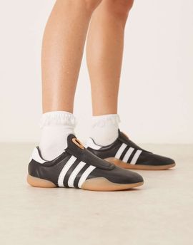 adidas Originals adidas Originals Taekwondo Mei sneakers in black
