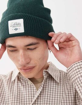 adidas Originals adidas Originals Unisex waffle knit beanie in dark green