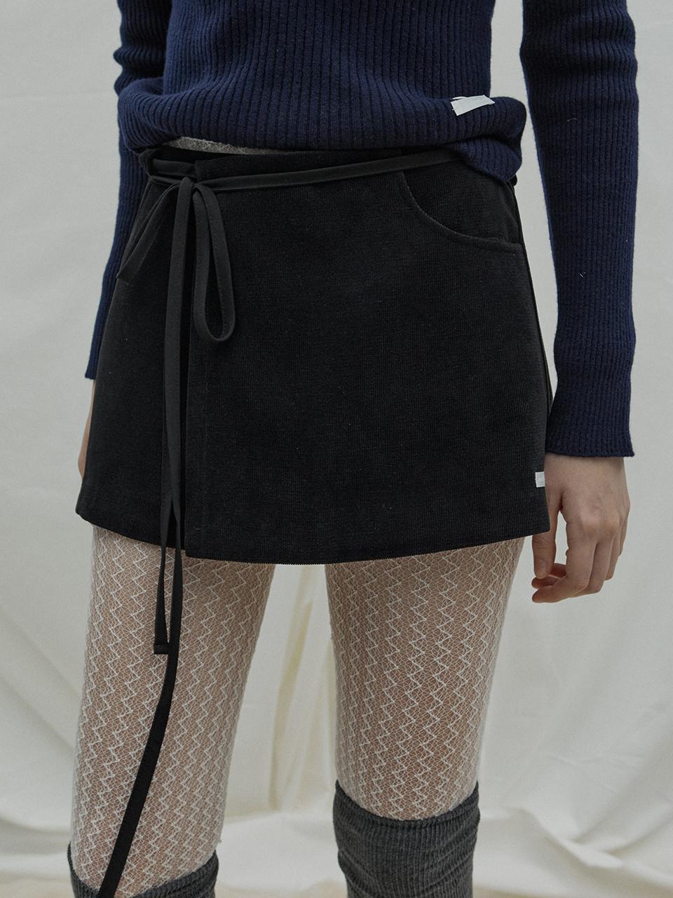 adit Wrap skirt_black