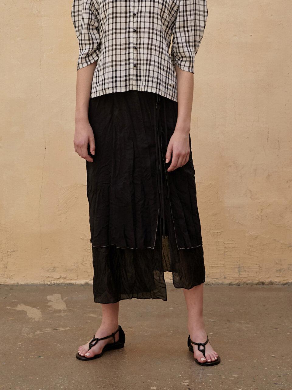 AEER Skirt Crinkled Inner Layerd Black